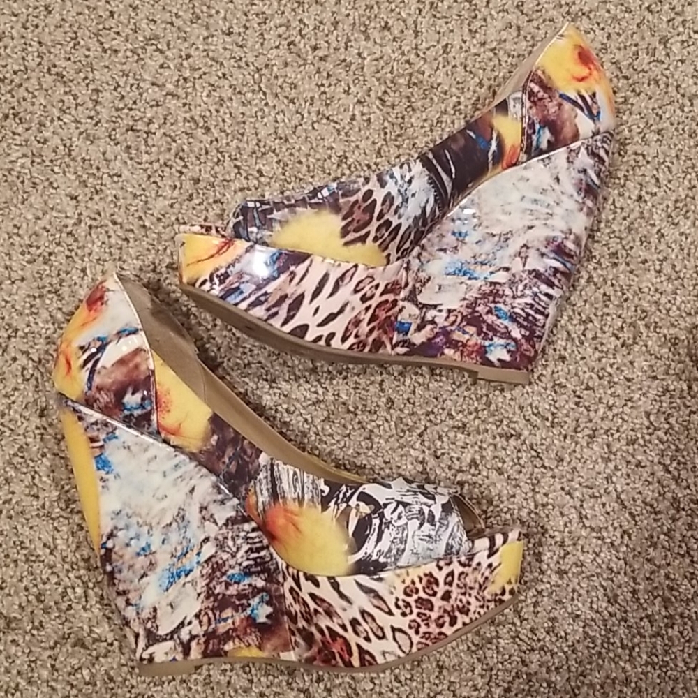 Zigisoho | Wedges - Picture 5 of 12